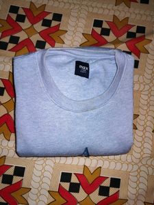 Max light blue embroidered sweatshirt