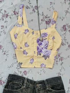Butter yellow whimsical top