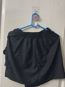 Chic Black Wrap Style Skirt