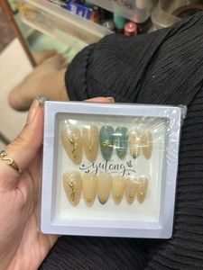 Press On Nails any 1
