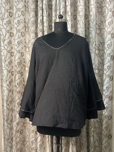 Elegant Black Kurta with V-Neck