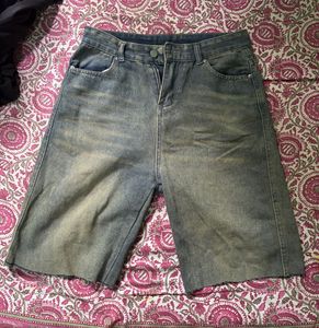washed denim shorts