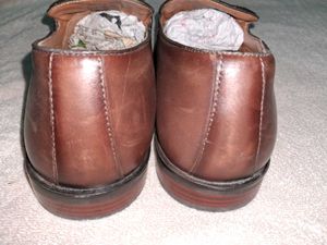 Arrow Men's Brown Leather Tassel Loafers