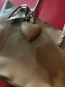 Magnolia Tote Bag with Scarf Charm