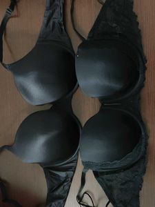 3 Black bras - 38C
