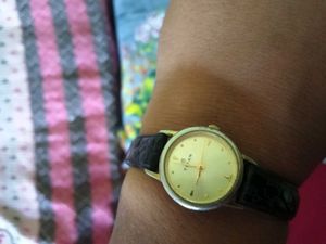 Vintage Gold Tone titan Ladies Watch