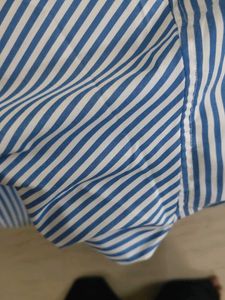Striped blue old money shirt