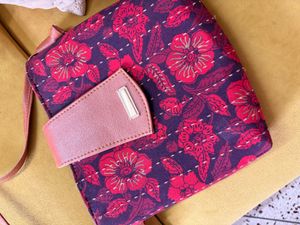 Floral Print Sling Bag