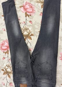 Zudio charcoal grey Jeans