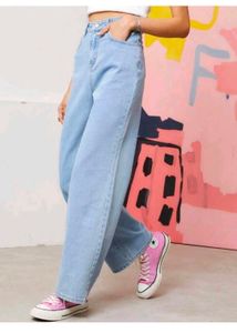 Light Wash Wide Leg Jeans