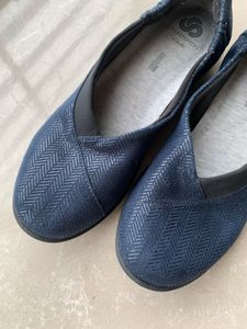 Clarks Cloudsteppers Slip-Ons