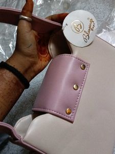 Chic Two-Tone Shoulder Bag