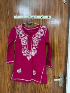Embroidered Magenta Kurta