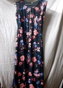 Black Floral Printed Front Slit Women Kurti Dress