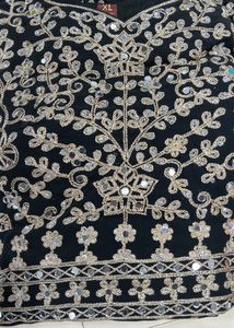 Black &amp; Gold Embroidered Lehenga Set (XL)