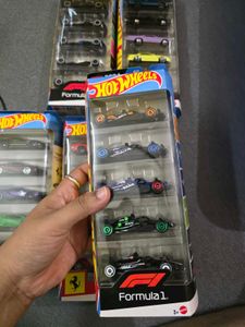 hotwheels 5 sets