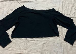 Black Off-Shoulder Long Sleeve Top
