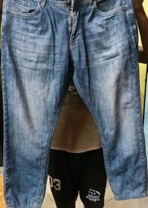 Blue Wash Relaxed Fit Jeans