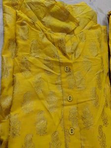 dark Yellow Printed Kurta Set leanth 37