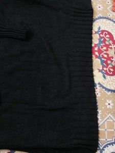Black &amp; Yellow Knit Sweater