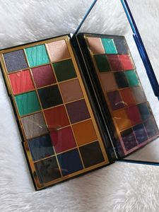Revolution Wild Animal Pallette 💕♥️