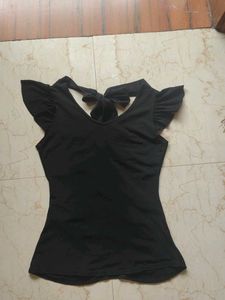 Chic Black Ruffled Sleeve Top