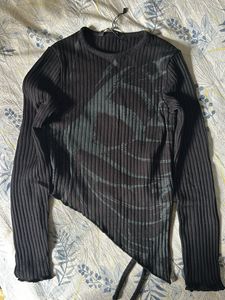 Ribbed Graphic Print Long Sleeve Top