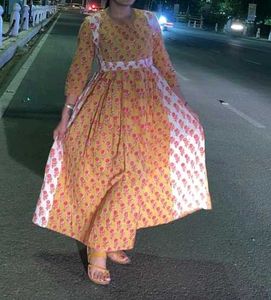 Yellow Floral Print Kurta fix price