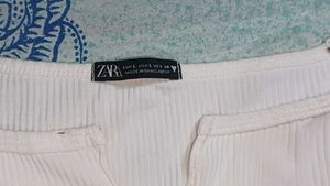 Zara White Ribbed Puff Sleeve Top