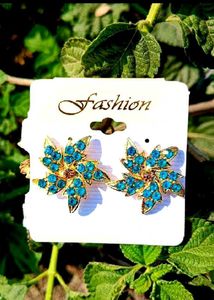 6 Sparkling Earring Stud Set