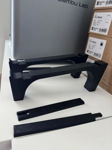 Laptop stand for MacBook Pro 13"/14"