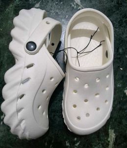 New Comfortable White Clogs for Kids in size 7