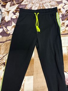 Black &amp; Lime Activewear Set