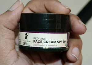 Pilgrim Red Vine Face Cream SPF 30
