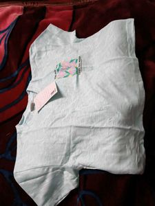 Cute Graphic Print T-shirt