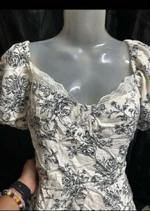 Chic Floral Puff Sleeve Top