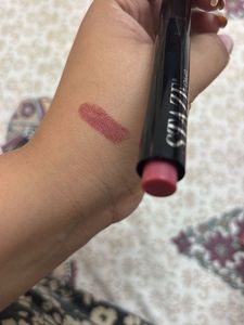 Staze YUM.MY Lip Gloss Balm