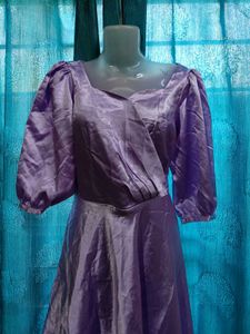 Elegant Lavender Midi Dress
