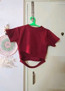 Chic Maroon Cropped Top
