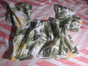H&amp;M Ladies Top