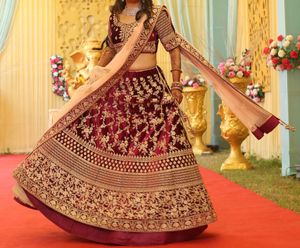 Heavy Lehenga For Wedding And Festivals!