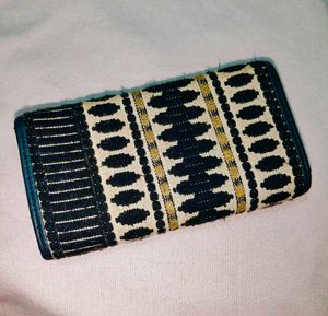 Black N Cream Clutch
