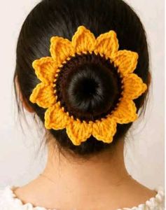 Handmade Crochet Sunflower scrunchies🌻