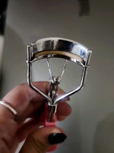 2 Eyelash Curler 🌸✨️