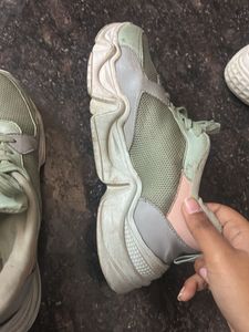 Stylish Women's Sneakers