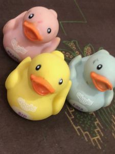 Giggle brand Set of 5 Rubber Ducks - Mama, Papa, L