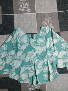 Cute Graphic Sweatshirts and tshirts