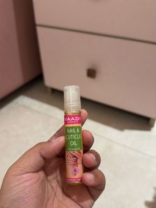Vaadi Herbals Nail &amp; Cuticle Oil