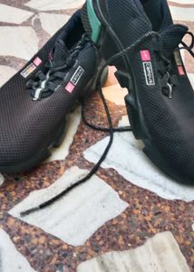 selling shoes