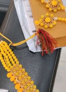 Necklace choker &amp; earrings Jewellery set..